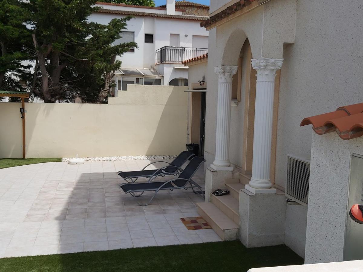 Villa Casa Amb Piscina Privada Empuriabrava Exterior foto